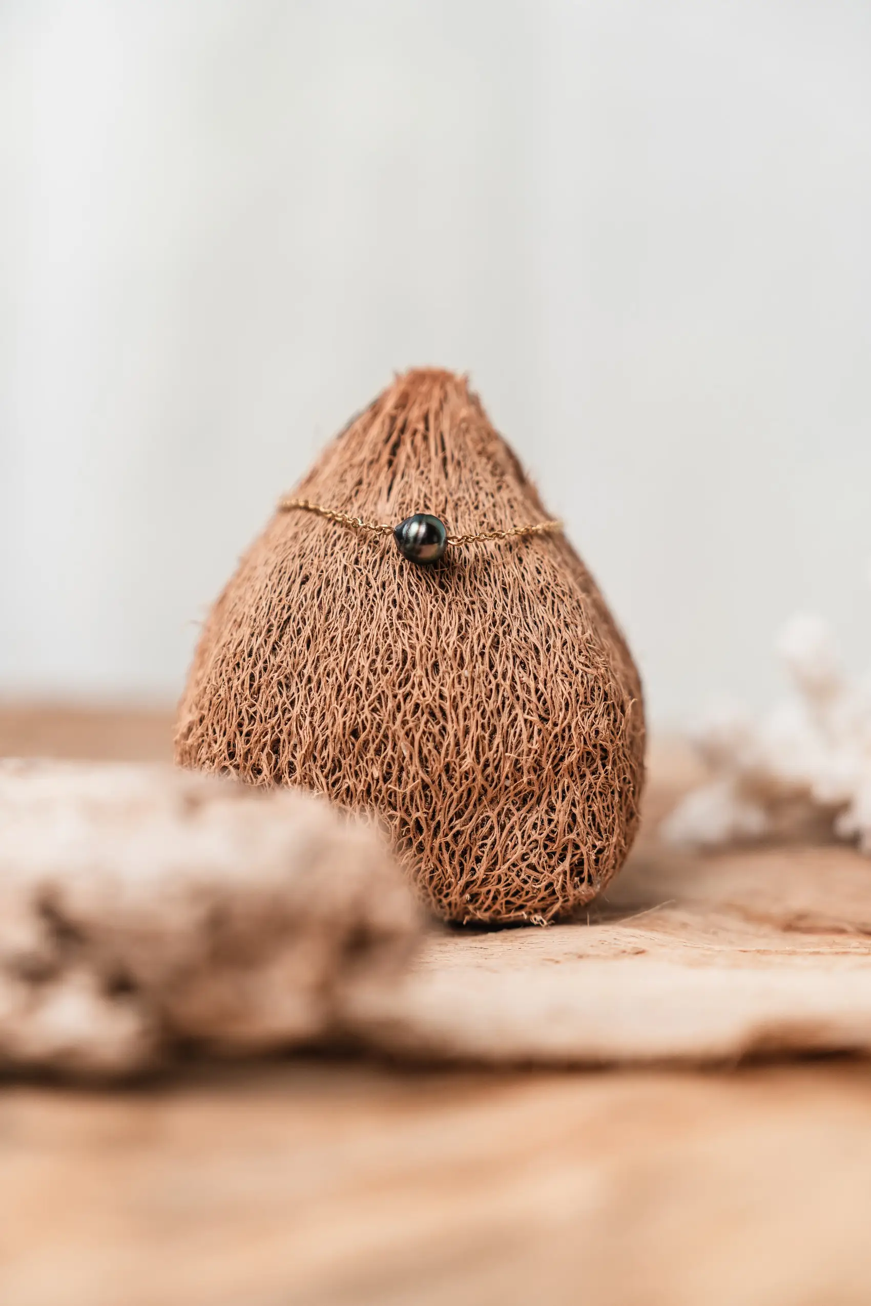 Pulsera de cadena sencilla de acero inoxidable chapado en oro con perla de Tahití